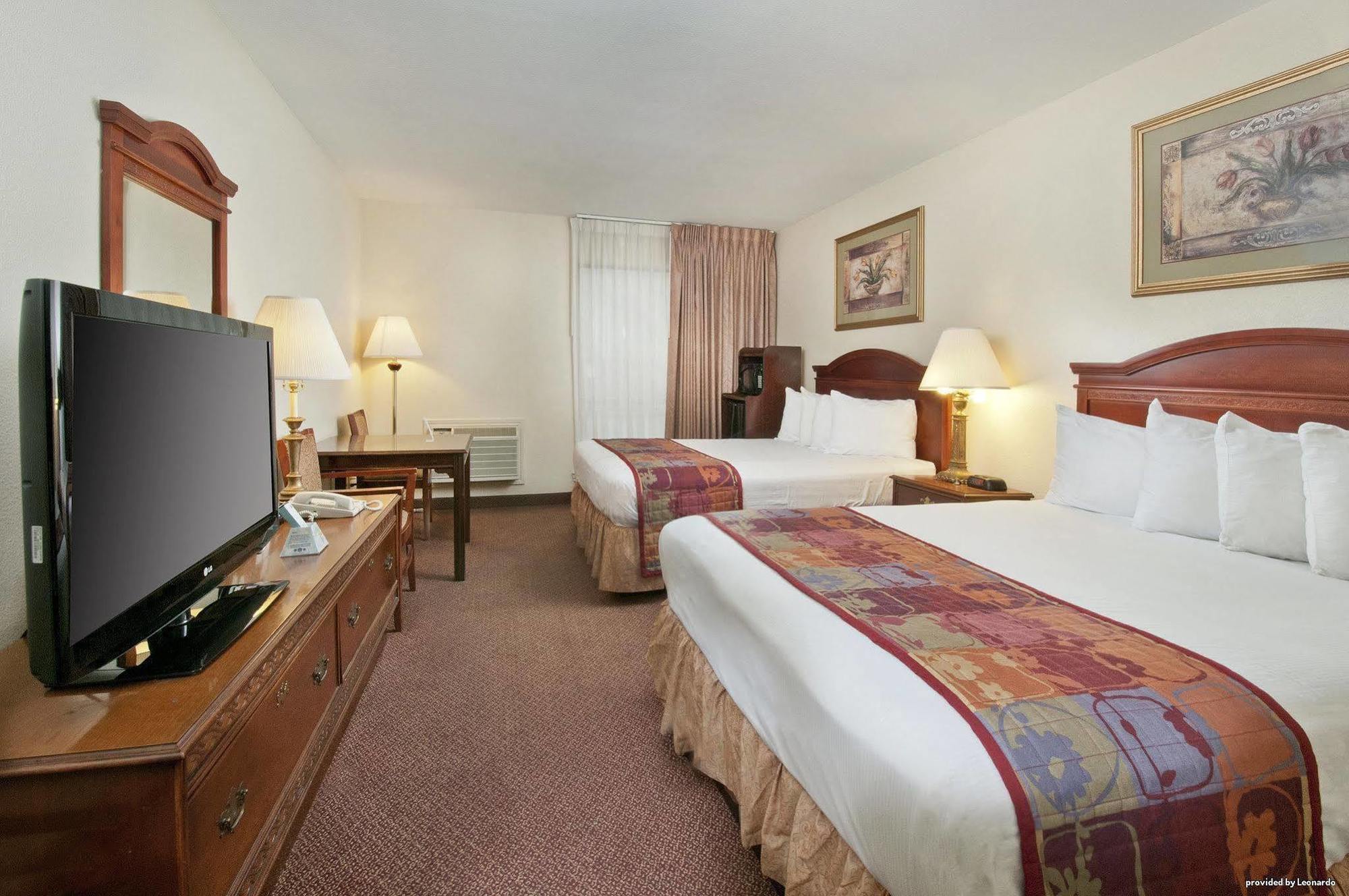 Best Western Near Lackland Afb Seaworld Сан-Антоніо Екстер'єр фото