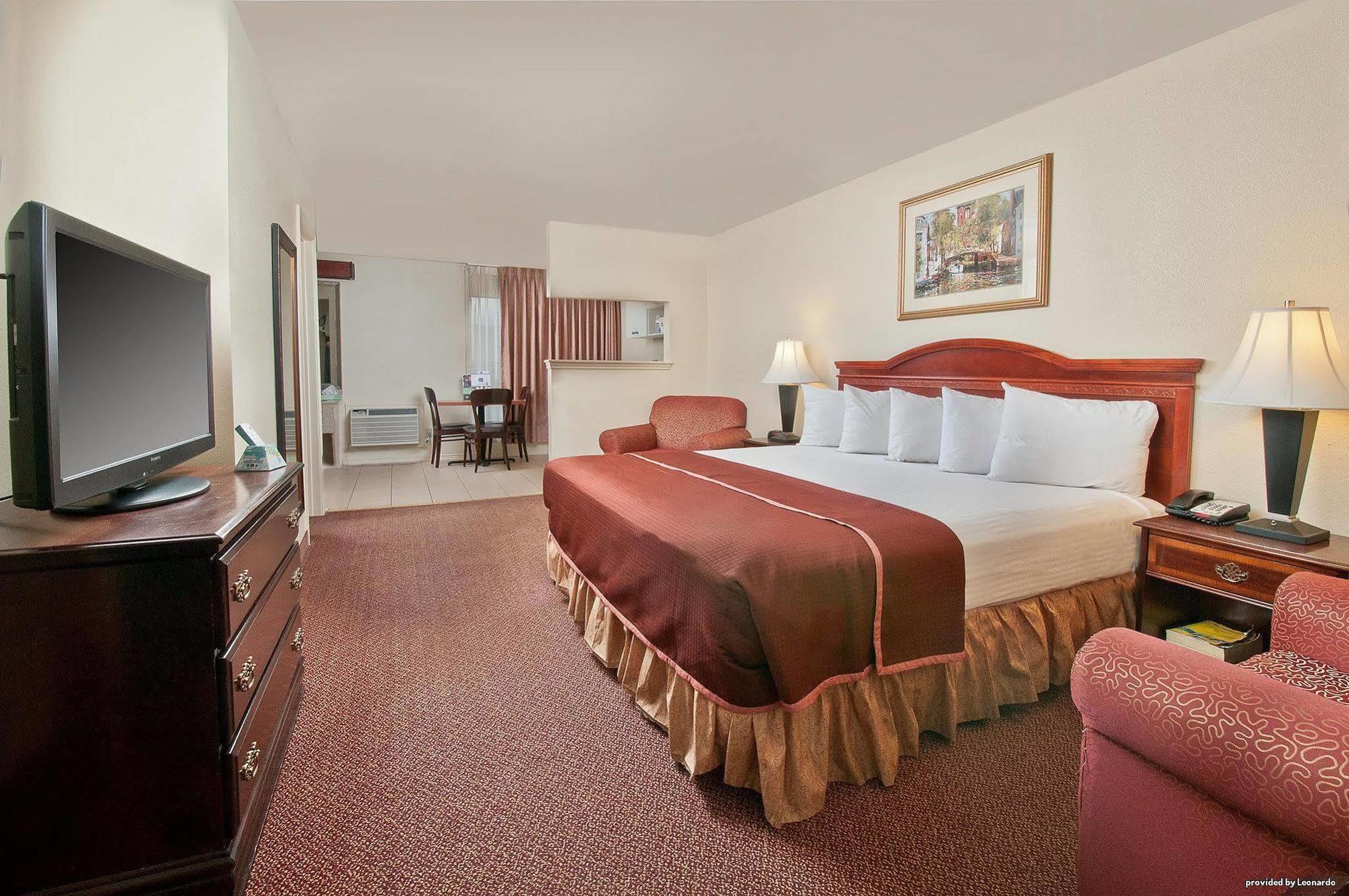 Best Western Near Lackland Afb Seaworld Сан-Антоніо Номер фото