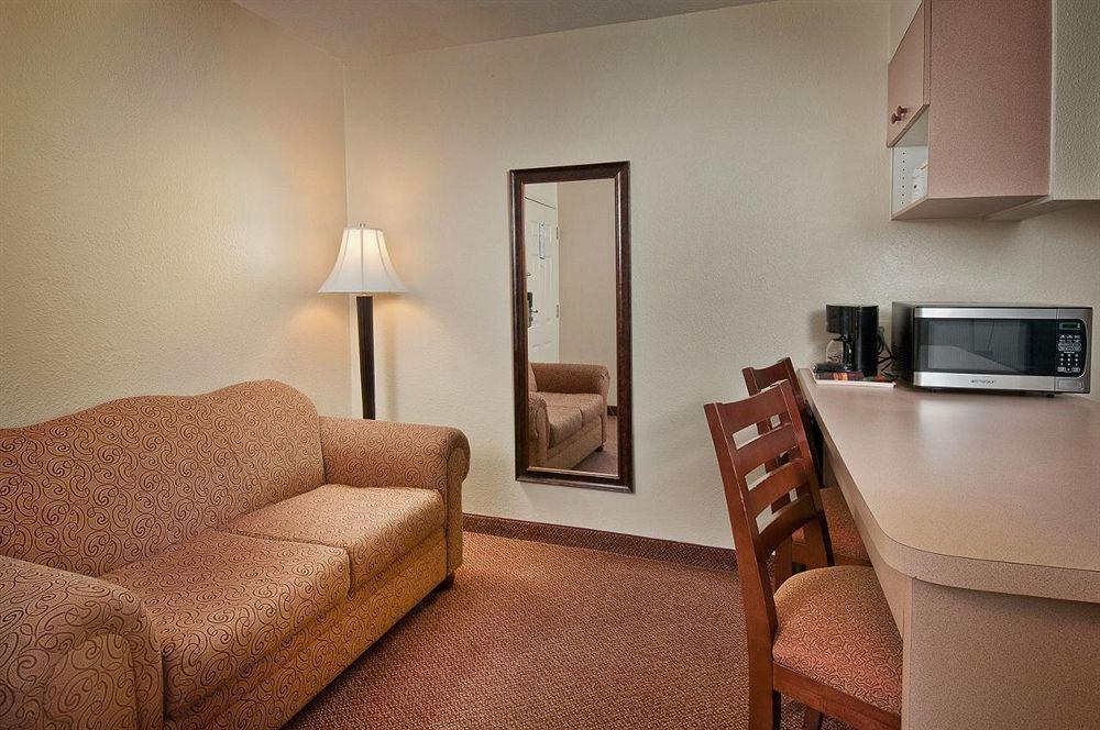 Best Western Near Lackland Afb Seaworld Сан-Антоніо Номер фото